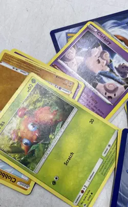 Assorted Cresselia Heatran And Buneary Mixed Pokemon Trading Cards Game Lot Of - Image 4