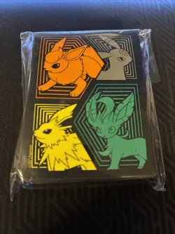 Evolving Skies ETB Eeveelution Card Sleeves Sealed Pokemon - Image 1