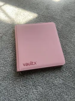 Vault x Just Pink 12-Pocket Exo-Tec Zip Binder 480 Cards - Image 1