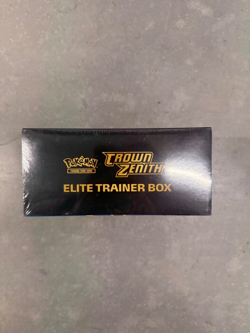 Pokemon TCG: Crown Zenith Elite Trainer Box Sealed ETB 10 Packs 820650851476 - Image 2