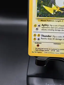 2000 Pokemon Raichu 16/130 Base Set 2 Holo Rare NM - Image 4