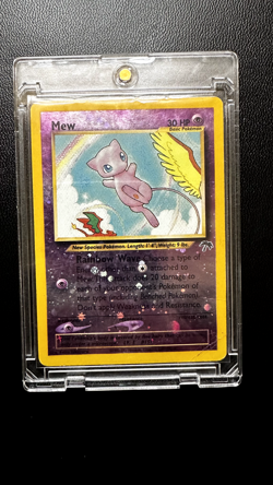 Pokemon Southern Islands 1/18 Mew Reverse Holo (MODERATELY PLAYED/VERY GOOD) - Image 1