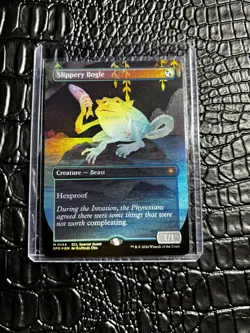 Slippery Bogle (Borderless) Special Guests Foil Mythic Mint MTG - Image 1