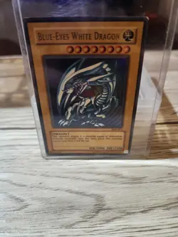 YuGiOh Blue-Eyes White Dragon - Image 2