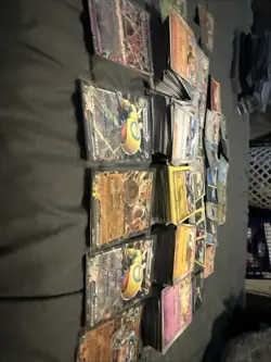 500 Card Lot Pokemon - Image 1