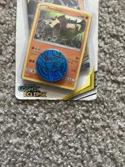 Pokemon TCG - Sun & Moon Cosmic Eclipse Single Booster Blister Pack (Terrakion) - Image 4