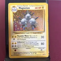 Pokemon Card Base Set HOLO Magneton 9/102 1999-2000 ed - Image 1