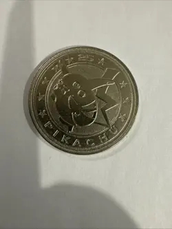 Vintage 2000 Pikachu #25 Pokemon Battle Metal Coin, Nintendo Wizards Collectible - Image 1
