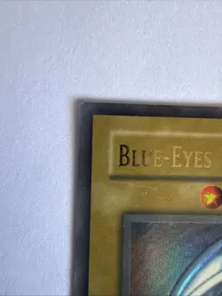 Blue-Eyes White Dragon SDK-001 Ultra Rare Unlimited HP - Image 3