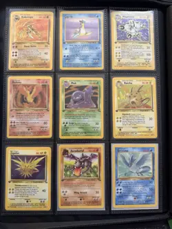 Pokemon TCG 1st Edition Fossil Master Set 63/62 Vintage WOTC Binder Included - Image 3