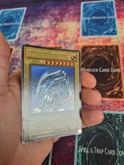 Yugioh Blue-Eyes White Dragon SDK-001 Ultra Rare Unlimited Moderately Played c3/ - Image 4