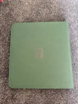 Vault X - 12 Pocket Trading Card Zip Binder 480 Cards - Green - Image 3