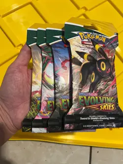 FIRST PRINT RUN!!x4 POKEMON Sword & Shield EVOLVING SKIES SLEEVED BOOSTER PACKS - Image 1