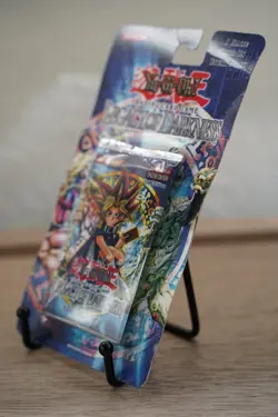 2002 Yugioh LOD 1st Edition Legacy of Darkness Blister Pack Sealed TCG - Image 3