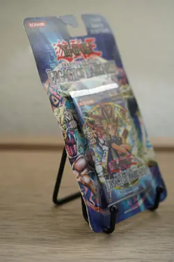 2002 Yugioh LOD 1st Edition Legacy of Darkness Blister Pack Sealed TCG - Image 4