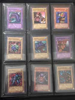Yugioh Binder Lot MRD 1st Rares Short Prints Common’s Incomplet Binder Included - Image 3