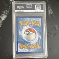 Pokemon Celebi 009/185 Amazing Rare Holo Vivid Voltage 2020 PSA 10 English - Image 2