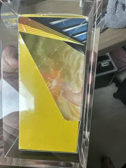 Pokemon Sun & Moon Unbroken Bonds Prerelease Build and Battle Kit - Image 4