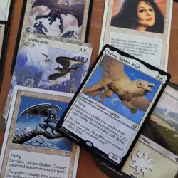 White **GRIFFINS** Custom Beginner Tribal Commander Magic Deck of 100 MTG Cards - Image 1