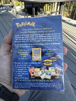 *FACTORY SEALED* Pokemon TCG Base Set 2-Player Starter Set 1999 WOTC Vintage 742818060479 - Image 2