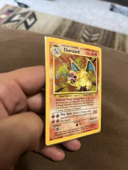 Rare Charizard Holo, Base Set card 04/102 - Pokemon , Un graded - Image 4