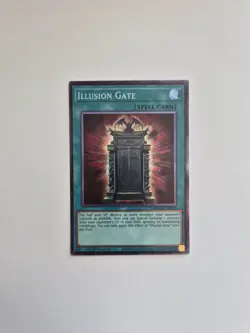 Yugioh Maze of Muertos - Illusion Gate - MZMU-EN023 - Collector's Rare - Image 1