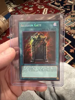 Yu-Gi-Oh! TCG Illusion Gate MZMU-EN023 1st Edition Secret Rare Near Mint - Image 1