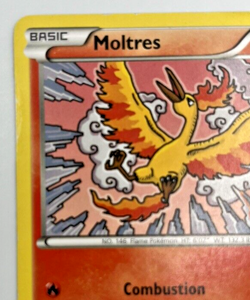 2016 Pokemon Moltres 9/124 Rare Non Holo Fates Collide TCG - Image 2