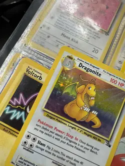 Pokemon TCG Dragonite Holo Rare Card 4/62 Fossil 1999 - Image 2