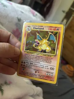 Pokemon Charizard 4/102 Base Set Holo Rare 120 HP English Wizards of the Coast - Image 1