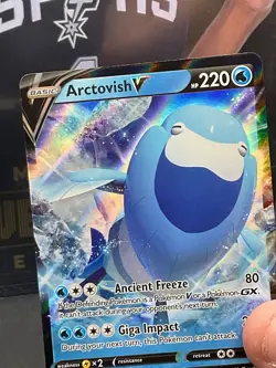 Pokemon TCG Arctovish V 048/203 Swsh07: Evolving Skies Sword & Shield Holo - Image 3