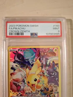 Pokemon Pikachu 160/159 Secret Rare PSA 9 TCG Crown Zenith Holo SWSH ⚡ Englisch - Image 3
