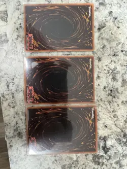 Yu-Gi-Oh Blue-Eyes White Dragon SDK-001 Ultra Rare Unlimited (PLAYSET x3) - Image 2