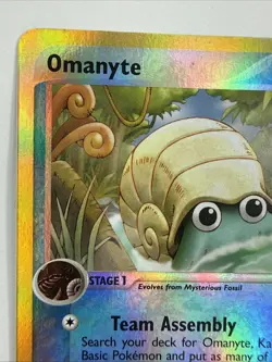 Omanyte 70/100 EX Sandstorm E Series Reverse Holo Pokemon Trading Card - Image 2