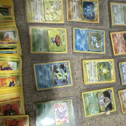 Nintendo Pokemon TCG Base Set & Team Rocket Holo/Regular Lot - Image 2
