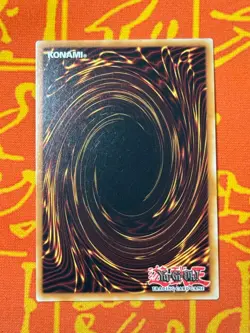 YUGIOH ALLY OF JUSTICE CATASTOR QUARTER CENTURY SECRET RARE RA03-EN222 - Image 2