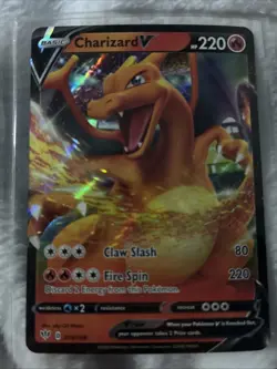 Pokemon TCG SWSH Charizard v Ultra Rare Holo Card 019/189 Darkness Ablaze - Image 1
