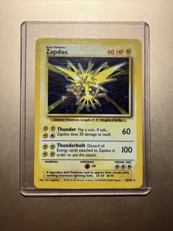 Pokemon TCG Zapdos 016/102 Base Set Unlimited Holo Rare Card - Image 1