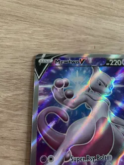 Pokemon TCG Black Star Promo Mewtwo v Full Art Holo Card SWSH229 - Image 3