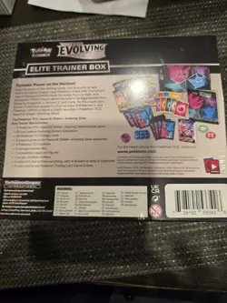 Pokemon TCG Sword & Shield Evolving Skies Elite Trainer Box ETB Factory Sealed - Image 3
