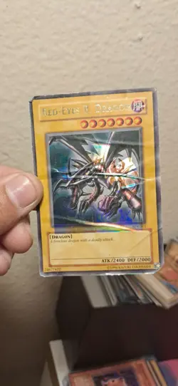 Yu-Gi-Oh! TCG Red-Eyes B. Dragon SDJ-001 Damaged Misprint Error Big Foil Shift - Image 4