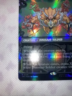 Triceraton Commander (Showcase) Teenage Mutant Ninja Turtles Foil - Image 3