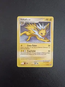 Carte Pokemon Voltali 23/100 Rare Diamant Et Perle Aube Majestueuse FR Exc - Image 1