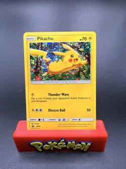 2016 Pokemon TCG Pikachu Sun & Moon SM04 Promo Card - near mint-c - Image 1