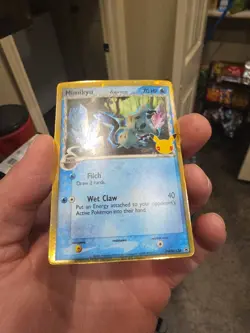 Mimikyu (Delta Species) - SWSH136 - SWSH: Sword & Shield Promo Cards (SWSD) - Image 2