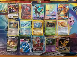 Vintage & Modern Pokemon Card Lot Holo Etc MP-Damaged Charizard 840+ - Image 2
