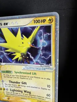 Pokemon TCG Holo Ultra Rare Zapdos ex Nintendo Promo Card 033 Vintage - Image 3