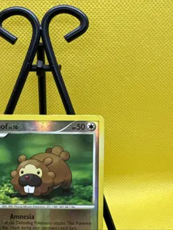 Bidoof #70/130 Reverse Holo Diamond and Pearl Pokemon LP - Image 2