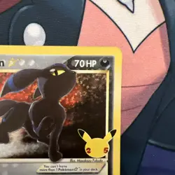 Pokemon TCG Umbreon Gold Star 17/17 Celebrations Classic Collection NM Condition - Image 2
