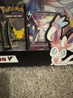 Pokemon TCG: 25th Anniversary Celebrations Collection Box Dark Sylveon V Booster 820650809392 - Image 5